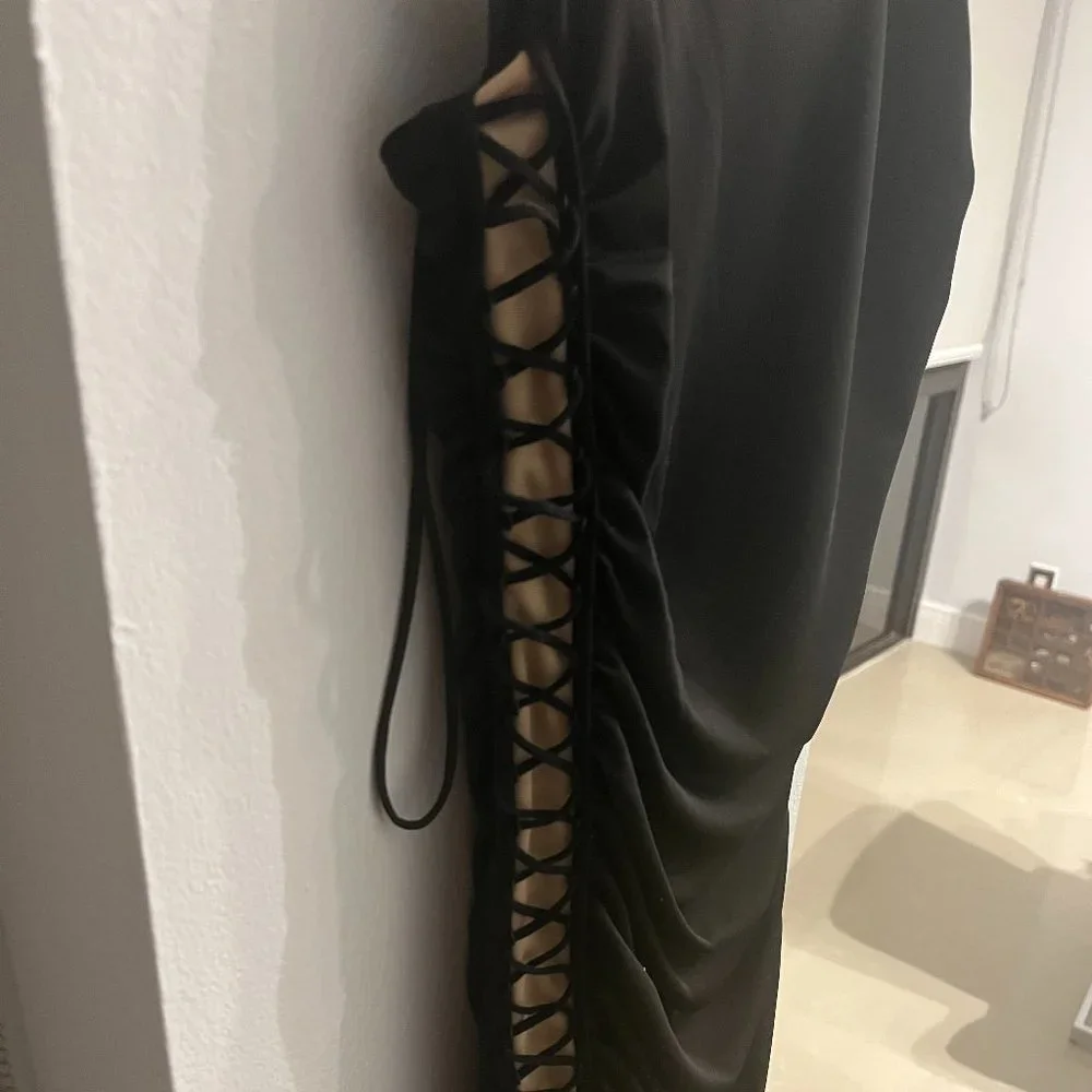 ALICE & OLIVIA DRESS - Picture 5 of 7